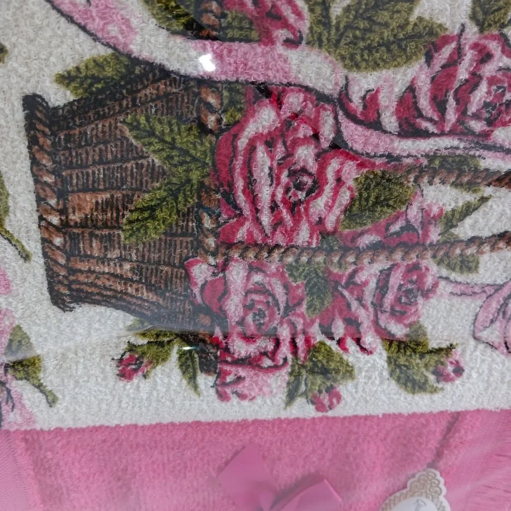 Vintage Box of Two Golden Crown Decorative Guest Towels Pinks White Green NIB